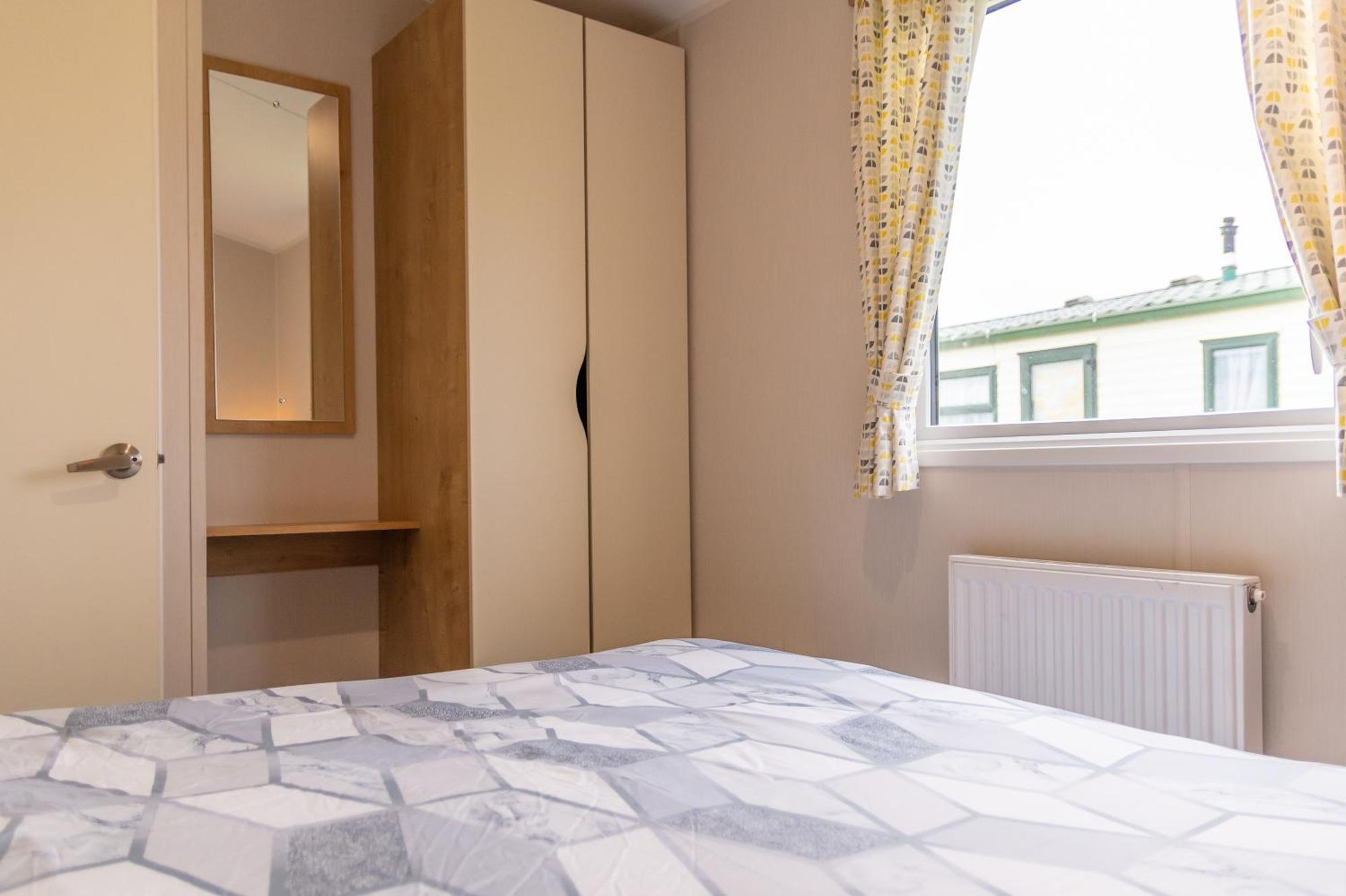 64 Lancaster The Lazy Willow 3 Bedroom Hot Tub Caravan Tattershall Lakes ภายนอก รูปภาพ